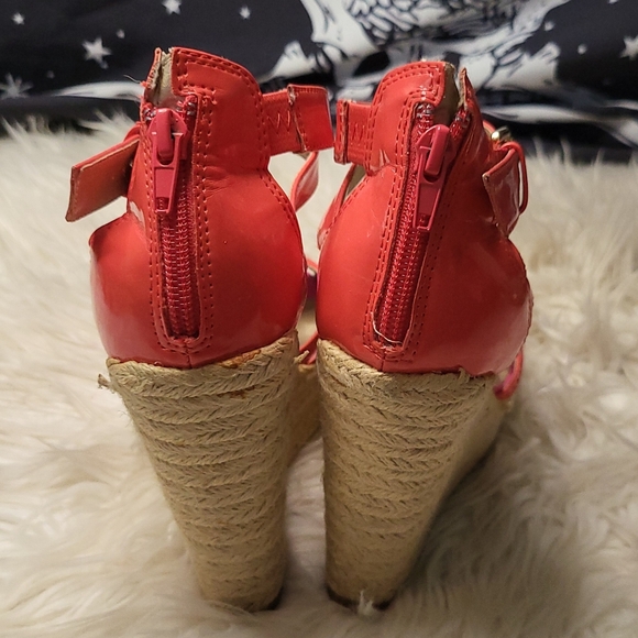 Neon Guess Platform Wedge - Picture 3 of 4
